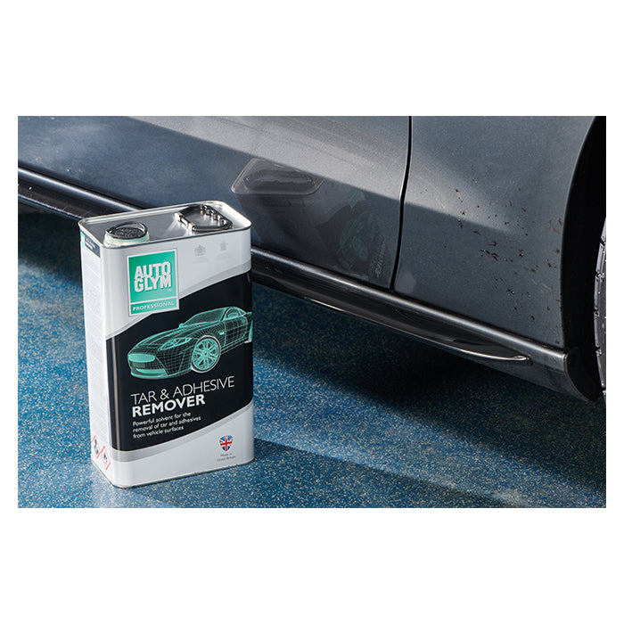 Autoglym Tar Adhesive Remover 5L ved beskidt bilside