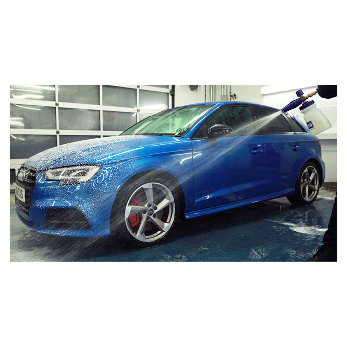Autoglym Polar Seal voks coating anvendt på blå bil